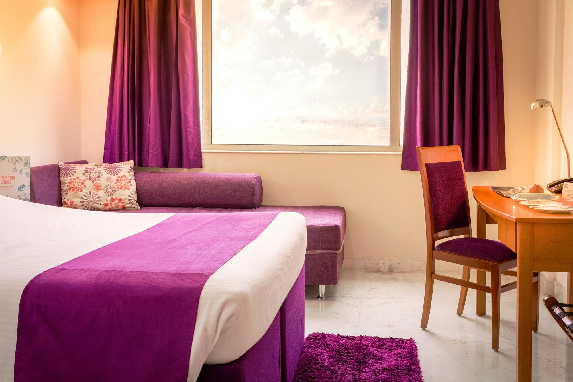 Caspia Hotel New Delhi Экстерьер фото