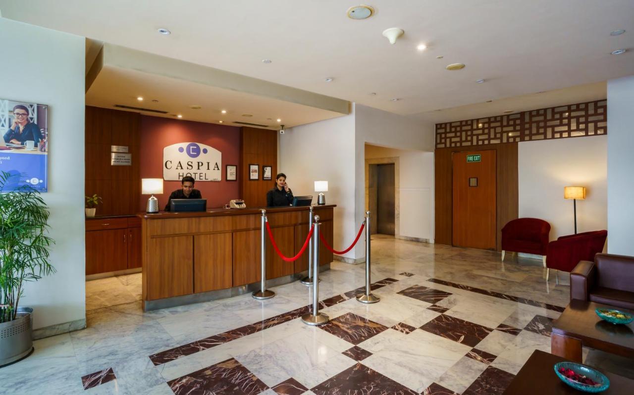 Caspia Hotel New Delhi Экстерьер фото