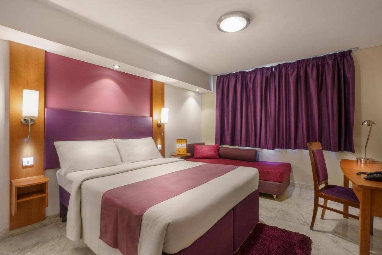 Caspia Hotel New Delhi Экстерьер фото