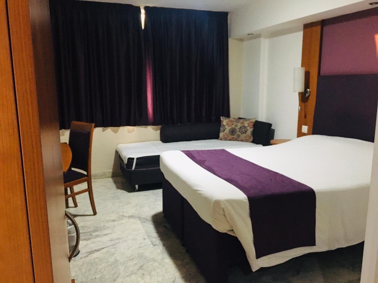 Caspia Hotel New Delhi Экстерьер фото